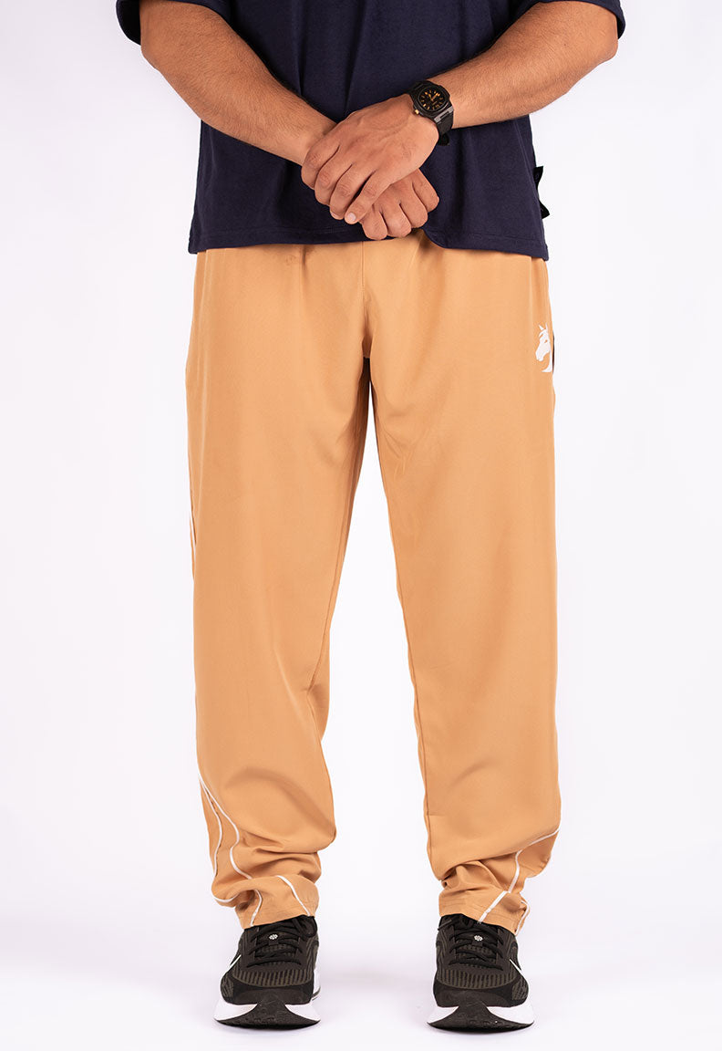 Micro-Stretch Athletic Trousers – Light Beige