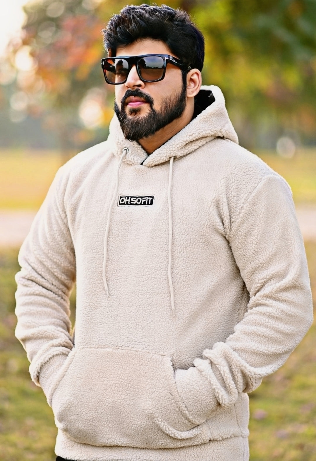 Ultimate Sherpa Lined Cozy Hoodie – Luxuriously Warm & Stylish Black