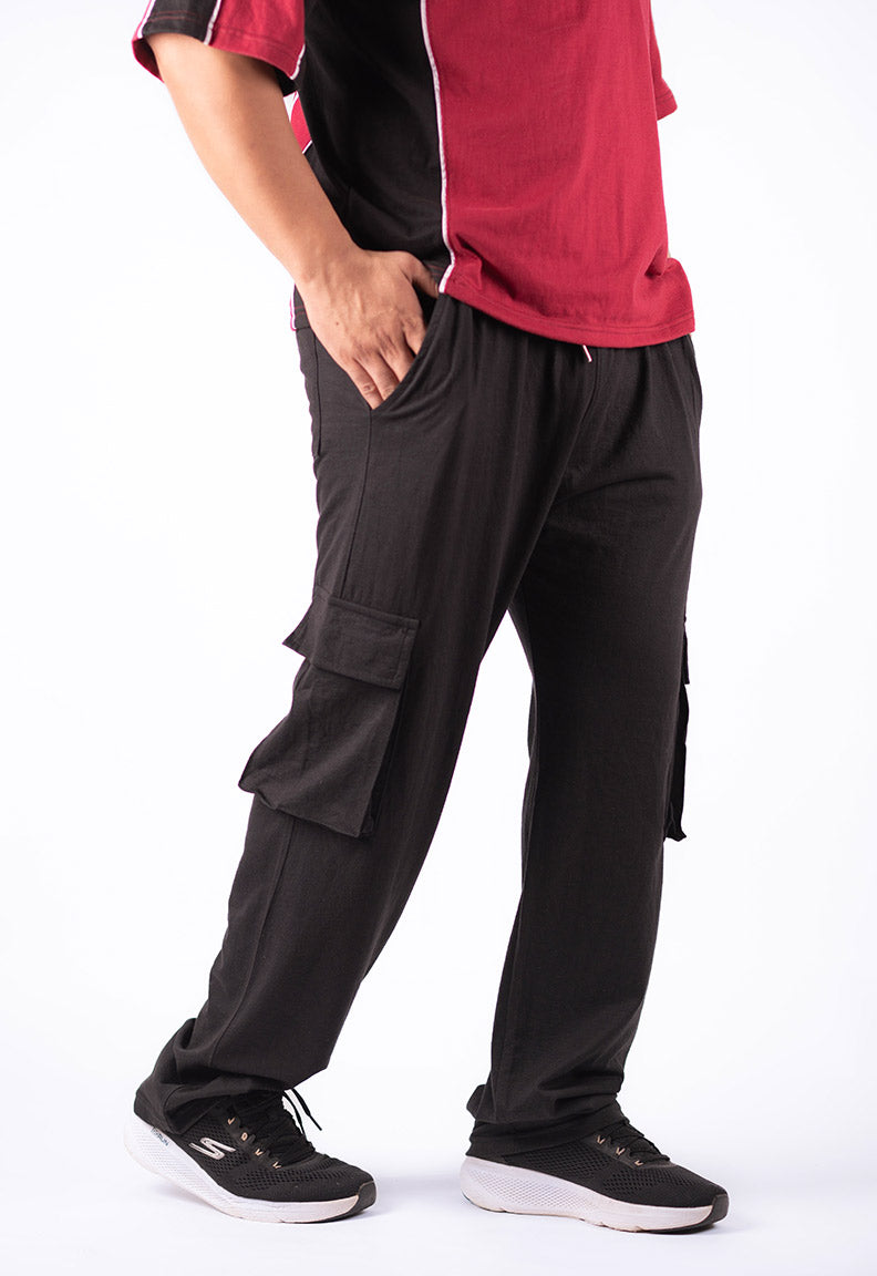 Black Cargo Trousers – Relaxed Fit